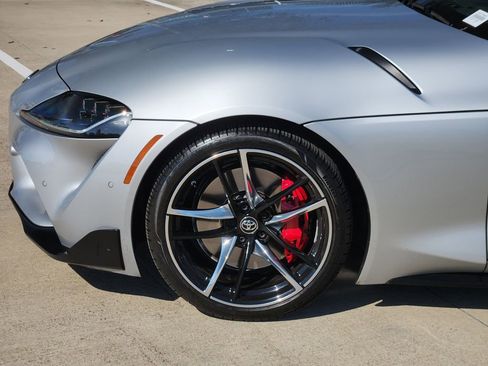 Used 2020 Toyota Supra Premium w/ Driver Assist Package image 8