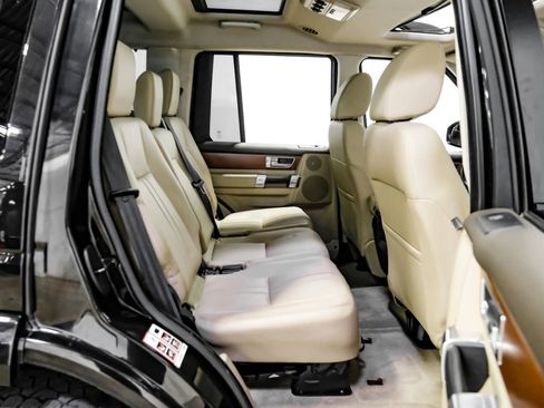 Used 2016 Land Rover LR4 HSE Silver Edition image 31