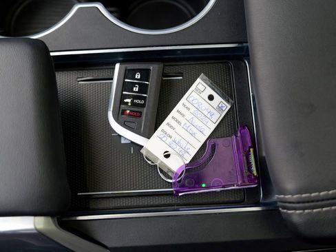 Used 2024 Acura MDX SH-AWD w/ Technology Package image 64