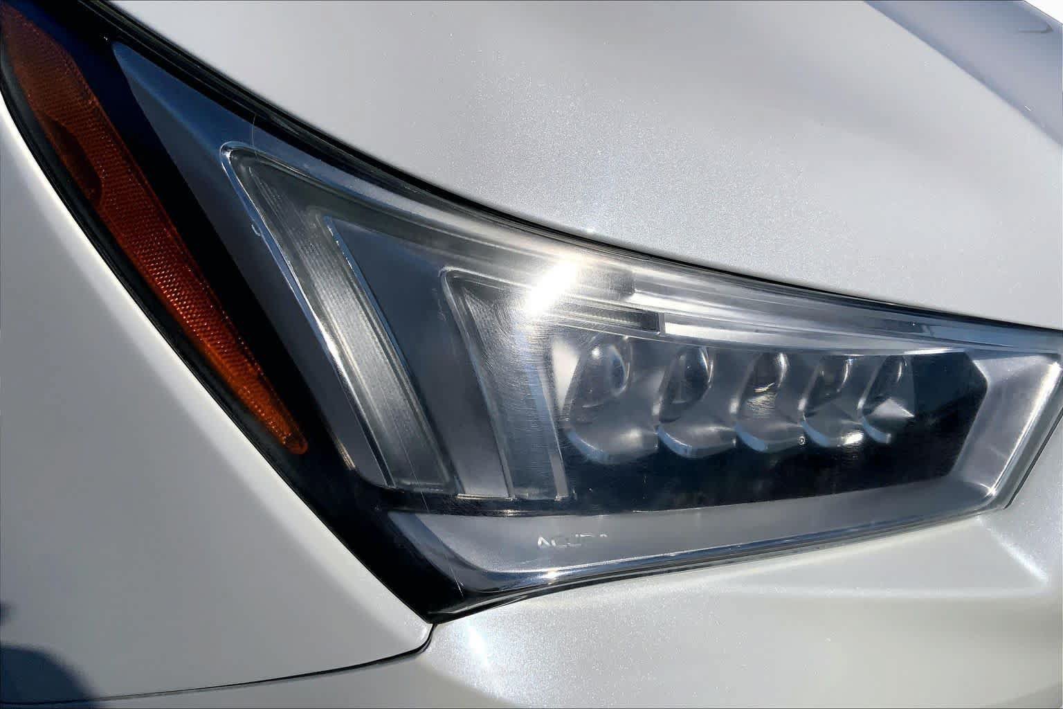 Used 2020 Acura MDX SH-AWD image 27