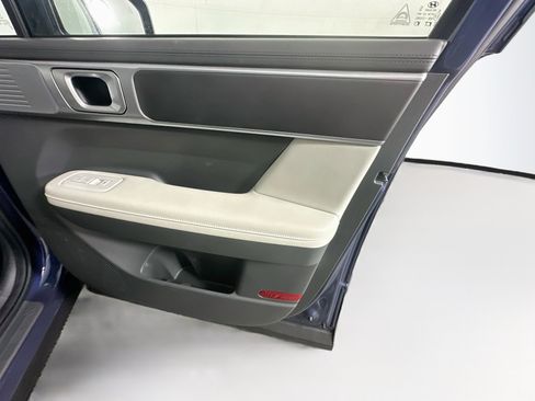 Used 2026 Hyundai Santa Fe SEL FWD image 32
