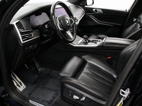 Used 2019 BMW X7 xDrive50i w/ Dynamic Handling Package image 10