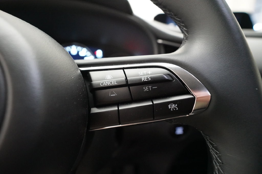 Certified 2025 MAZDA CX-30 AWD 2.5 S w/ Select Sport Pkg image 18
