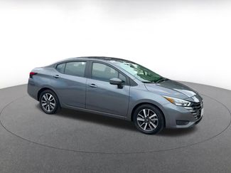 Used 2025 Nissan Versa SV FWD video 2