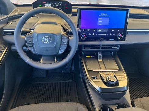 New 2026 Toyota C-HR AWD/4WD image 17