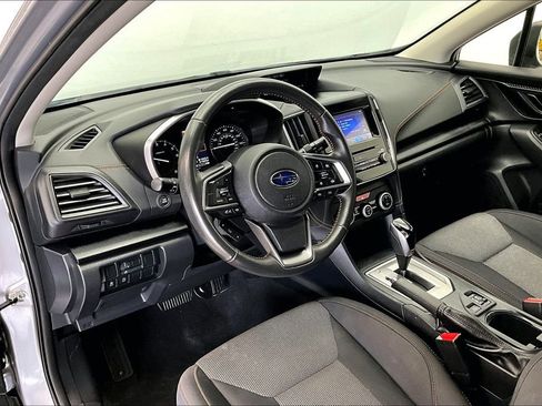 Used 2023 Subaru Crosstrek 2.0i Premium image 13