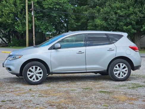 Used 2014 Nissan Murano S image 4