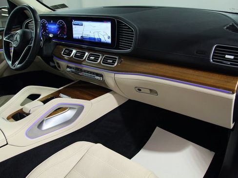Certified 2024 Mercedes-Benz GLE 450 4MATIC image 23