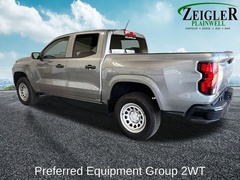 Used 2023 Chevrolet Colorado W/T RWD image 3