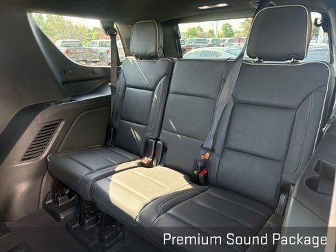 Used 2023 GMC Yukon SLT w/ SLT Premium Package AWD/4WD image 24