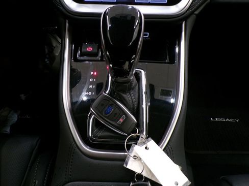 Used 2025 Subaru Legacy Limited image 27