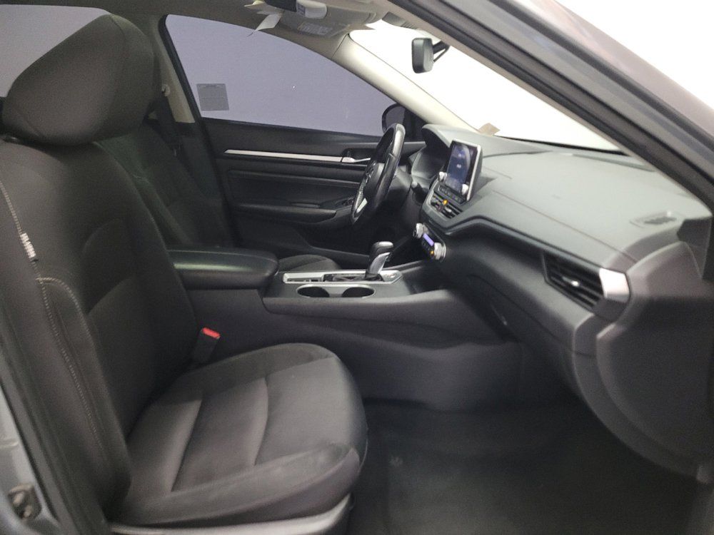 Used 2019 Nissan Altima 2.5 SV FWD image 21