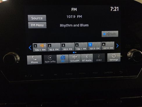 Used 2024 Mitsubishi Outlander SE image 25