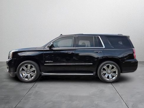Used 2017 GMC Yukon Denali w/ Open Road Package RWD image 2
