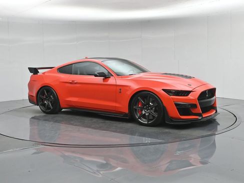 Used 2022 Ford Mustang Shelby GT500 w/ Carbon Fiber Track Pack image 27