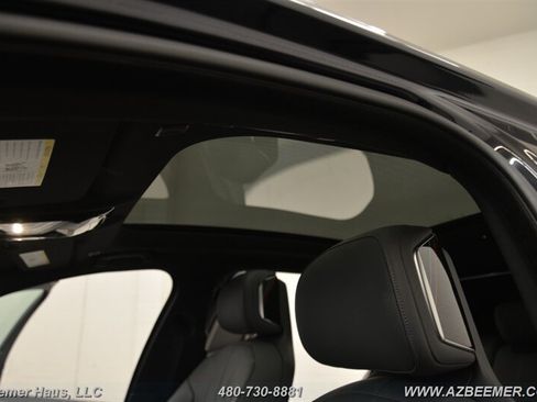 Used 2023 BMW 740i RWD image 39
