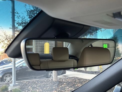 Used 2019 Lexus ES 350 image 26