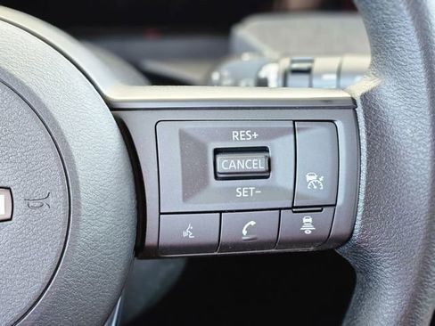 New 2026 Nissan Kicks SV w/ SV Premium Package FWD image 17