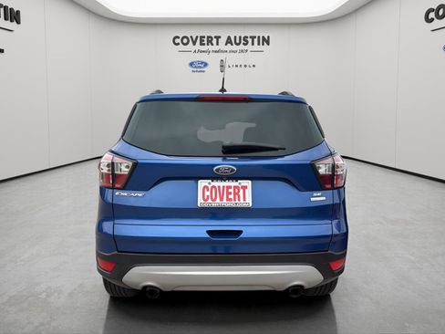 Used 2018 Ford Escape SE image 4