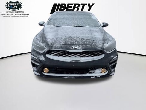 Used 2021 Kia Forte LXS image 2