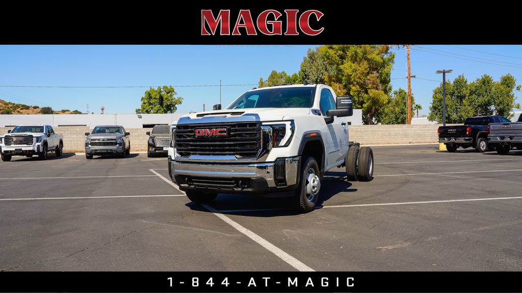 New 2026 GMC Sierra 3500 Pro w/ Convenience Package AWD/4WD image 1