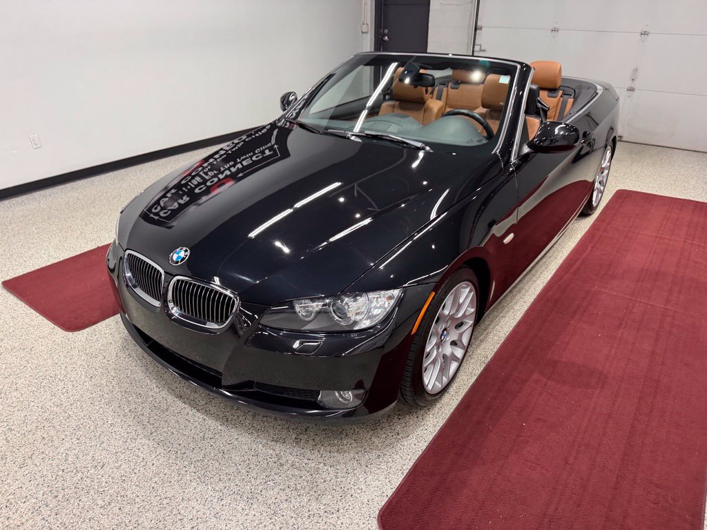 Used 2010 BMW 328i Convertible RWD image 4
