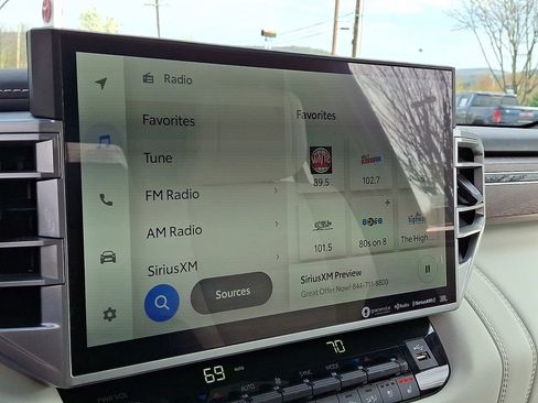 Used 2023 Toyota Tundra Capstone AWD/4WD image 19