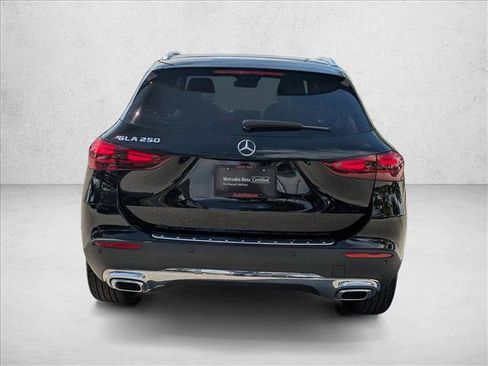 Used 2025 Mercedes-Benz GLA 250 image 7