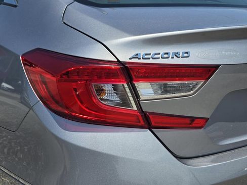Used 2020 Honda Accord EX-L image 8