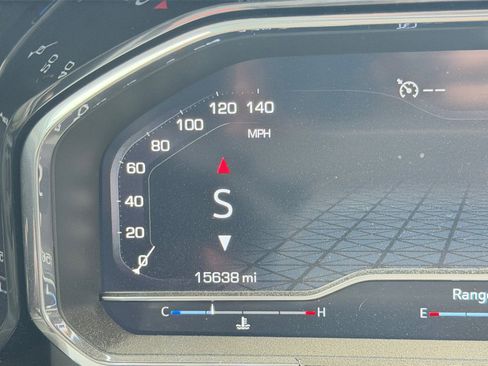 Used 2023 GMC Sierra 1500 Elevation w/ Preferred Package image 13