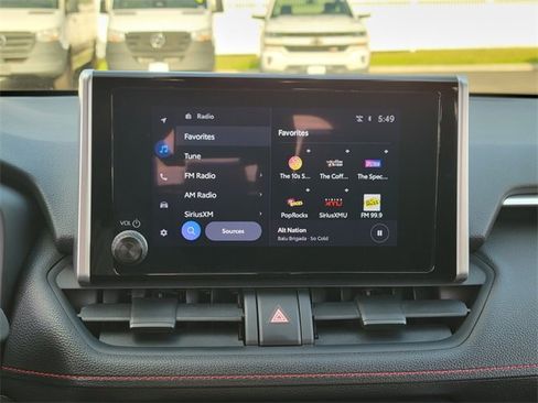 Used 2023 Toyota RAV4 SE image 23