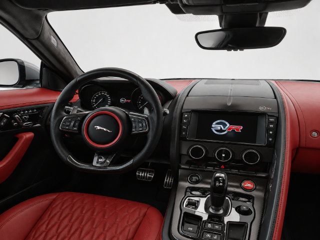 Used 2017 Jaguar F-TYPE SVR AWD/4WD image 19