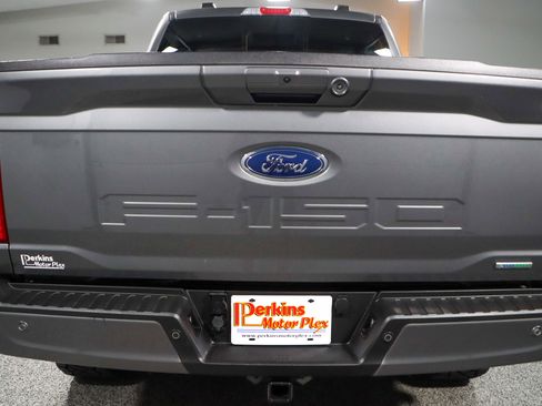 Used 2021 Ford F150 Lariat w/ Equipment Group 502A High image 9