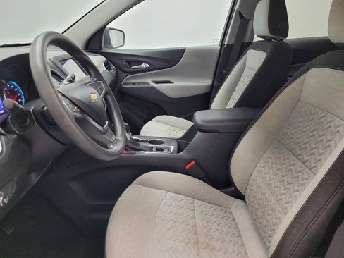 Used 2022 Chevrolet Equinox LS w/ LS Convenience Package image 17