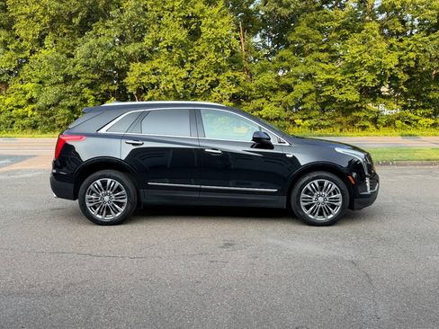 Used 2017 Cadillac XT5 Premium Luxury AWD/4WD image 7