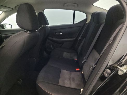 Used 2022 Nissan Sentra SR FWD image 18