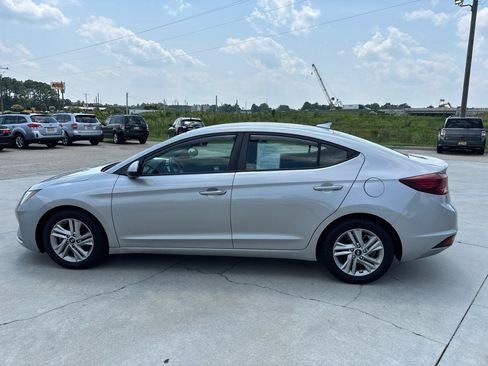 Used 2020 Hyundai Elantra SEL w/ Cargo Package (C1) FWD image 7