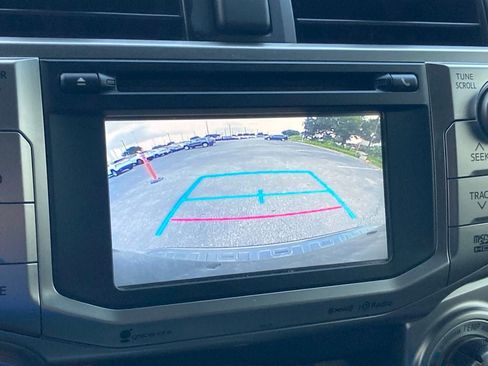 Used 2018 Toyota 4Runner SR5 RWD image 22