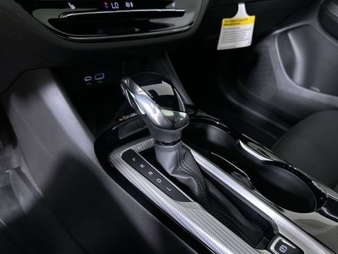New 2026 Buick Envista Sport Touring FWD image 17