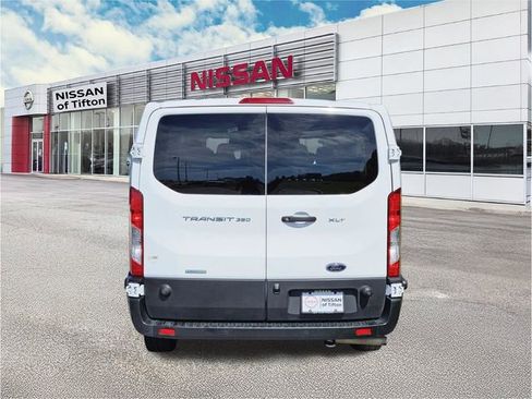 Used 2024 Ford Transit 350 XLT image 5