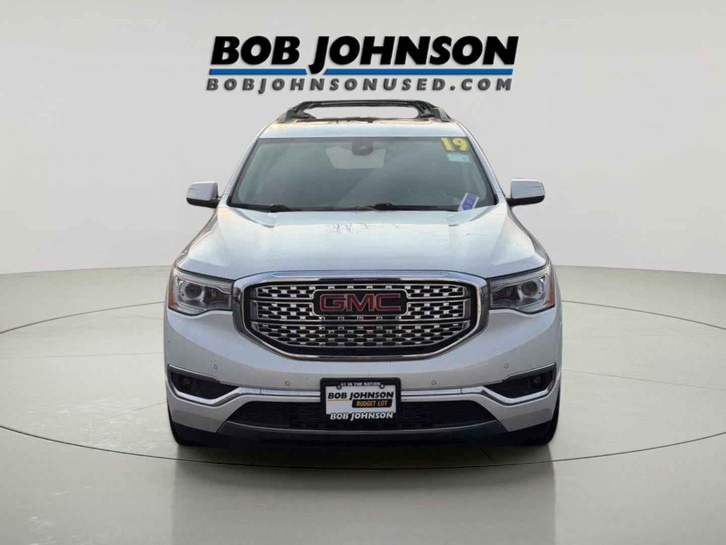 Used 2019 GMC Acadia Denali w/ Technology Package AWD/4WD image 2