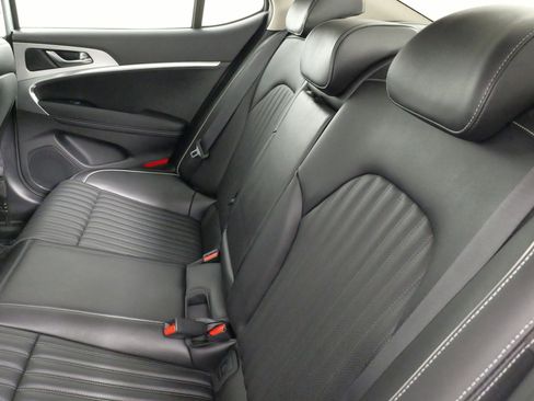 Used 2026 Genesis G70 2.5T Prestige image 36