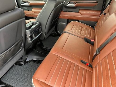 Used 2026 GMC Sierra 1500 Denali Ultimate AWD/4WD image 17