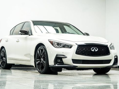 Used 2019 INFINITI Q50 Signature Edition AWD/4WD image 4