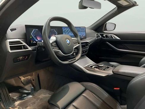 Used 2025 BMW 430i Convertible w/ Premium Package RWD image 41