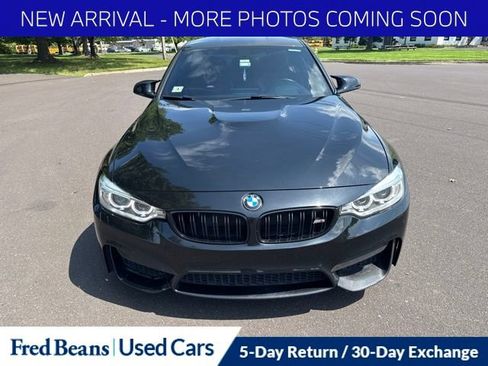 Used 2017 BMW M3 RWD image 2