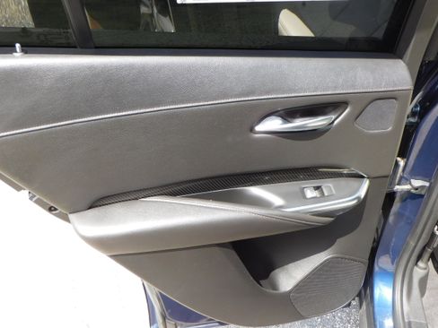 Used 2020 Cadillac XT4 Sport image 35