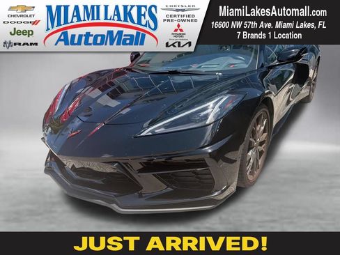 Used 2024 Chevrolet Corvette Stingray Premium Cpe w/ Z51 Performance Package RWD image 1
