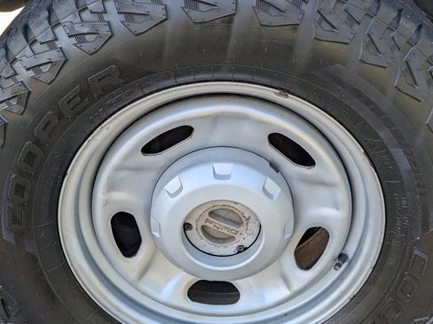 Used 2016 Ford F250 XL w/ XL Appearance Package AWD/4WD image 15