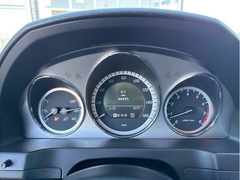 Used 2011 Mercedes-Benz C 300 4MATIC Sedan image 16